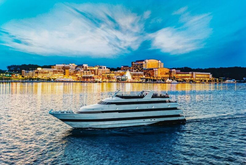 dc-buffet-brunch-lunch-or-dinner-cruise-on-the-spirit