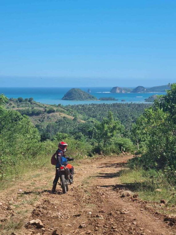 dirtbike-tours-with-guided-and-gear-in-lombok