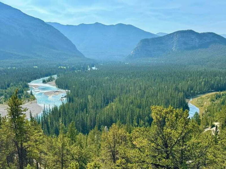 discover-the-best-of-banff-lakes-mountains-gondola-ride