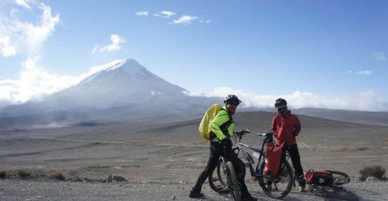 downhill-tour-mountain-bike-in-arequipa-2
