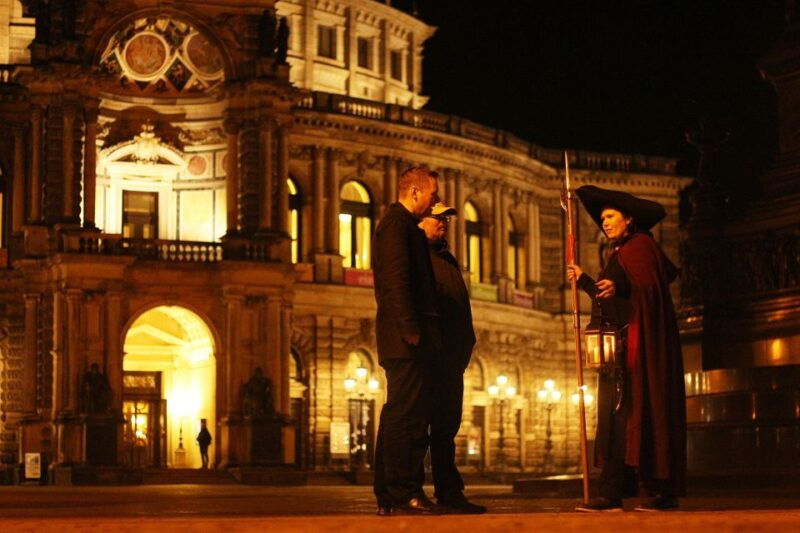 dresden-group-tour-with-a-night-watchman