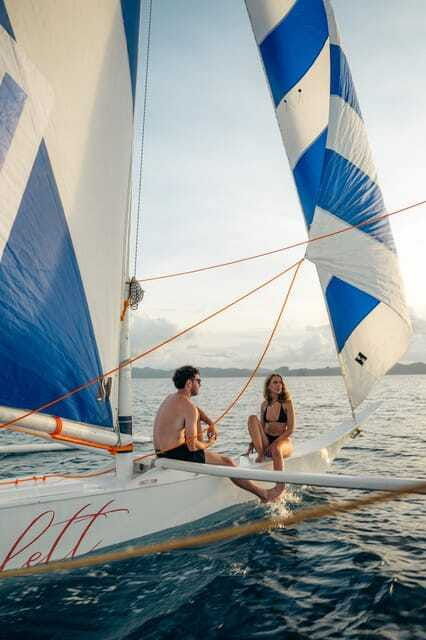 el-nido-islands-private-paraw-sunset-sailing