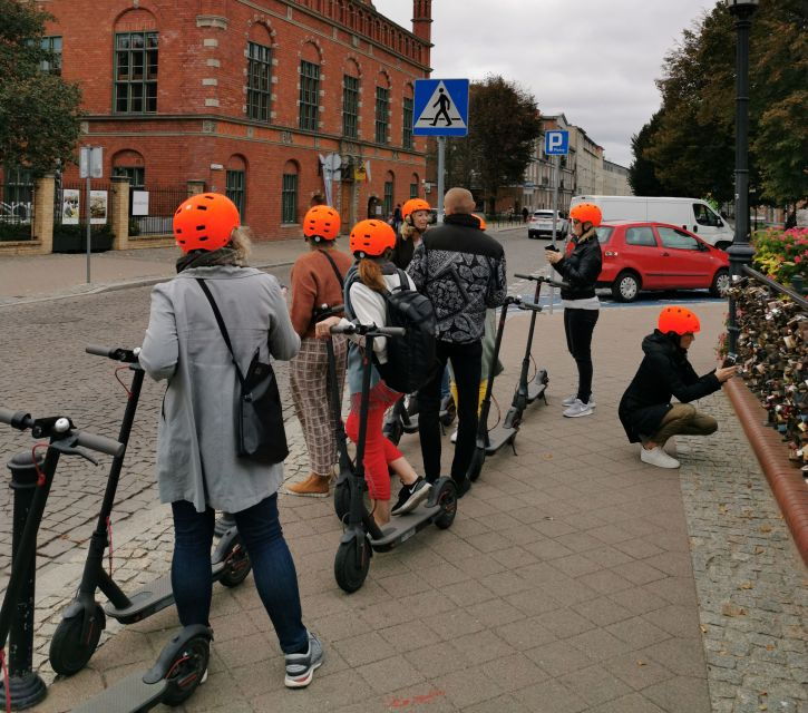 electric-scooter-tour-old-town-tour-15-hour-of-magic-3