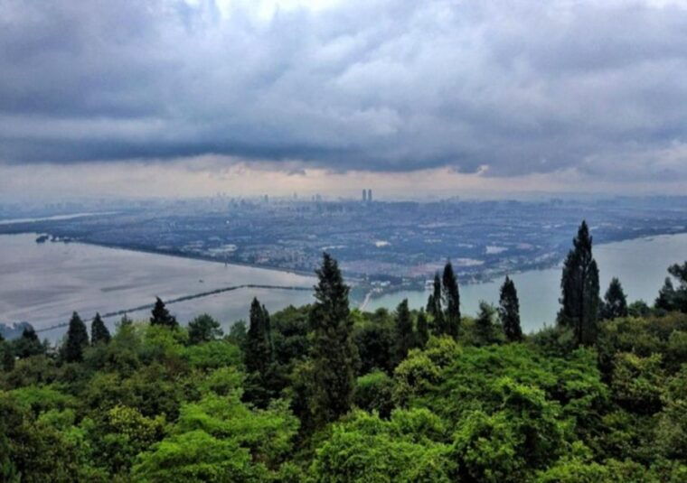 essences-of-kunming-downtown-day-tour