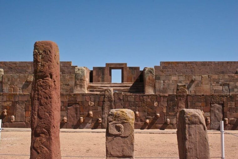 excursion-to-la-paz-and-tiwanaku