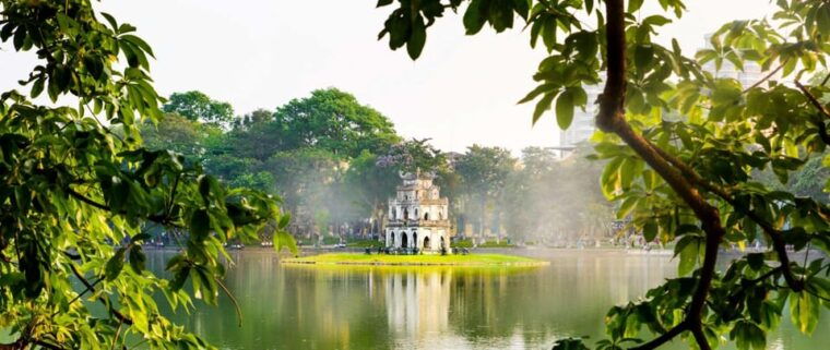 explore-all-famous-places-in-ha-noi-for-1-day