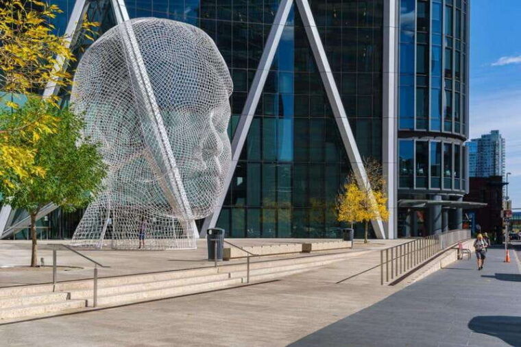 explore-calgary-private-family-walking-tour