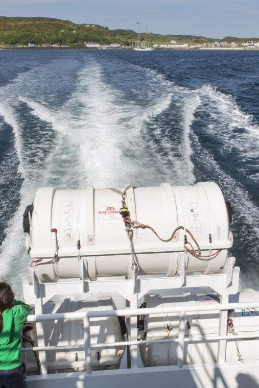 fastnet-rock-lighthouse-direct-boat-tour-baltimore-guided