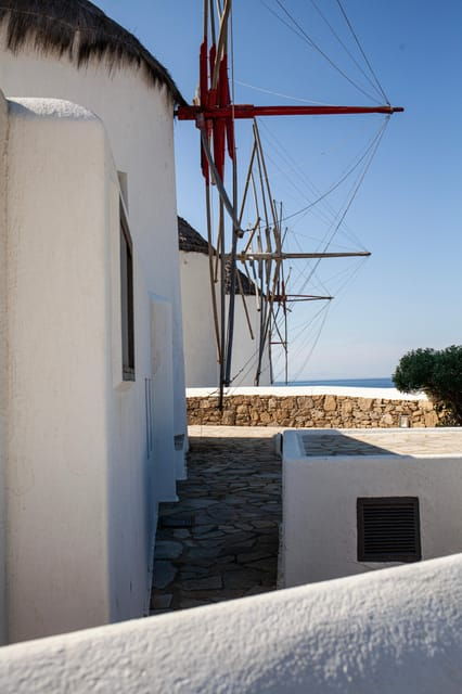 feel-like-a-local-walking-tour-in-mykonos-town-2hours