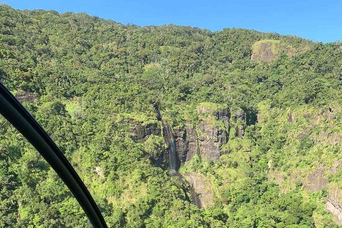 Fiji Private Helicopter Tour Sleeping Giant and Koroyanitu Heritage Park - FAQs