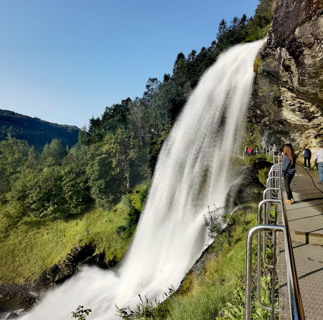 flexible-tour-to-hardangerfjord-voringsfossen-cruise-include