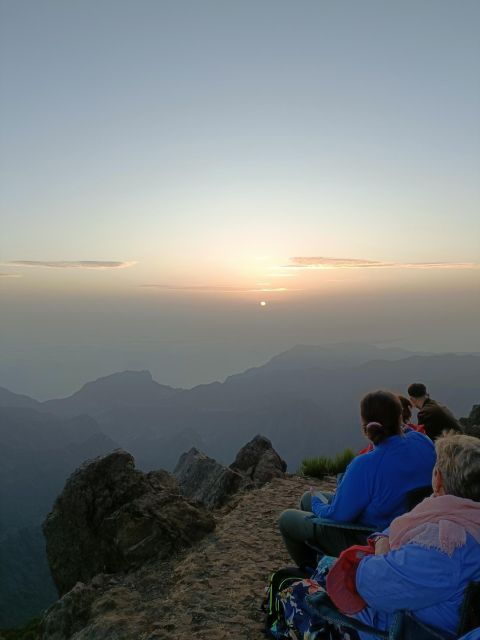 from-0-to-1818-meters-to-pico-do-arieiro-sunrise