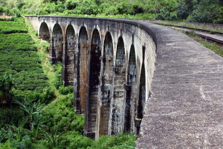 from-ahungalla-balapitiya-ambalangoda-day-trip-to-ella