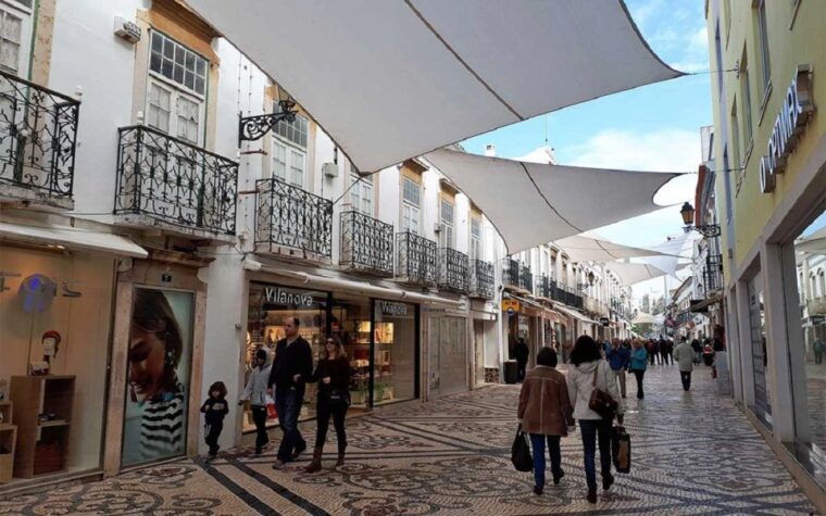 from-albufeira-full-day-tour-of-algarve-easterns-finest