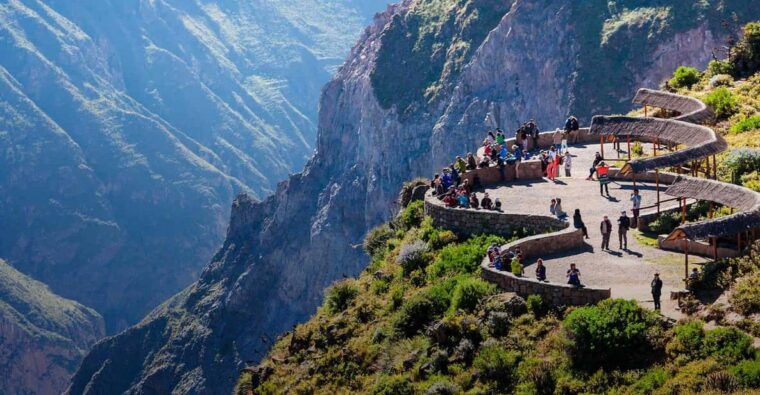 from-arequipa-colca-canyon-day-trip-with-buffet-meals-2