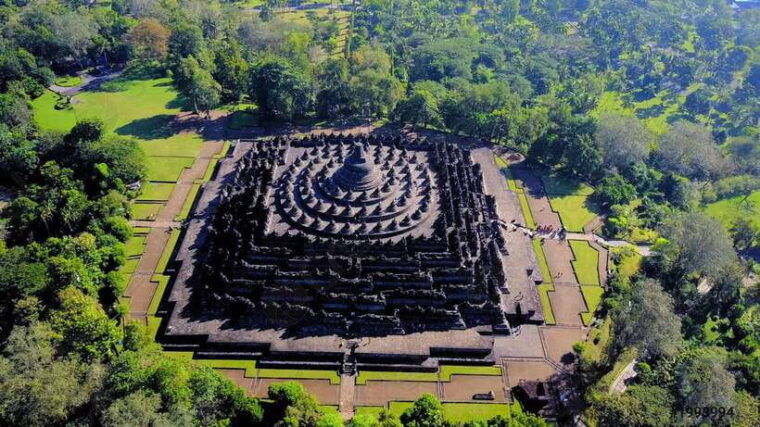 from-bali-10-day-tour-of-javas-highlights-with-lodging