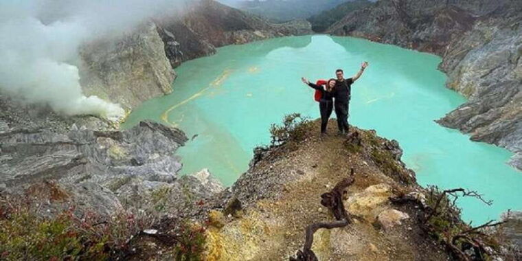 from-bali-kawah-ijen-mt-bromo-with-local-experiences