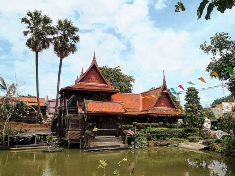 from-bangkok-ayutthaya-ayothaya-floating-market-day-trip