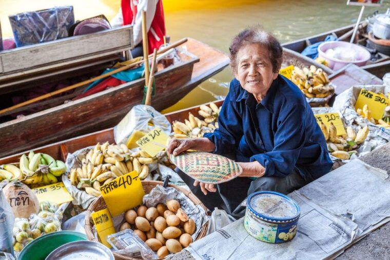 from-bangkok-damnoen-saduak-floating-market-guided-tour