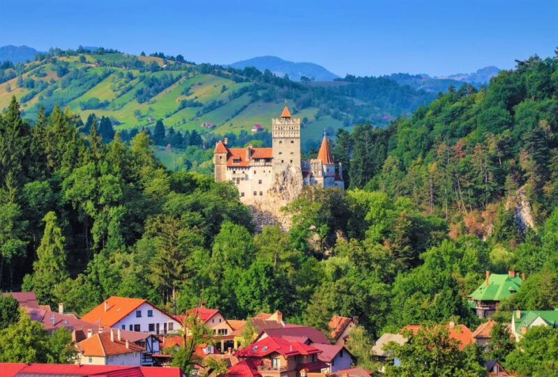 from-bucharest-dracula-castle-peles-brasov-full-day-trip