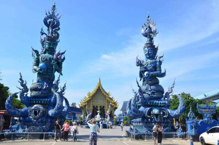 from-chiang-mai-chiang-rai-one-day-private-tour