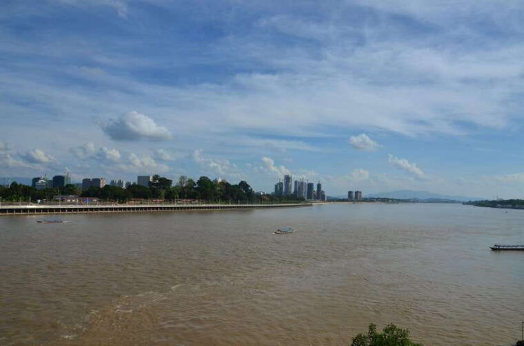 from-chiang-mai-chiang-rais-temples-and-golden-triangle