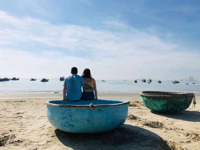 from-da-nang-hoi-an-hai-van-pass-tour-by-motorbike