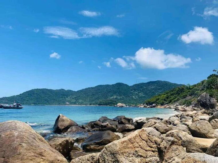 from-danang-cham-island-diving-snorkeling-explore-the-sea