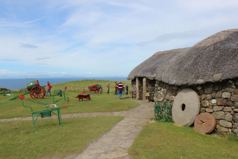 from-edinburgh-isle-of-skye-and-outer-hebrides-6-day-tour