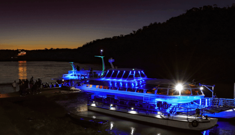 from-foz-do-iguacu-sunset-river-argentina