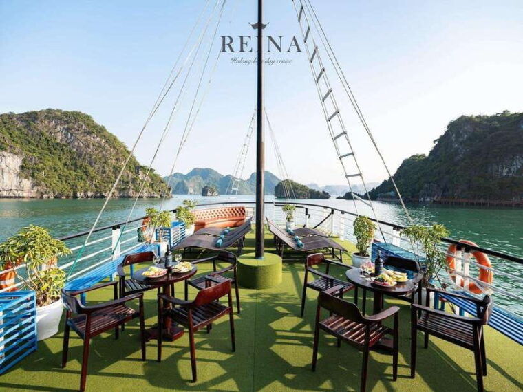 from-hanoi-halong-bay-6hrs-tour-with-lunch-and-sunset-party