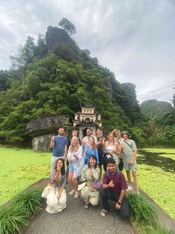 from-hanoi-hoa-lu-tam-coc-and-mua-cave-day-trip