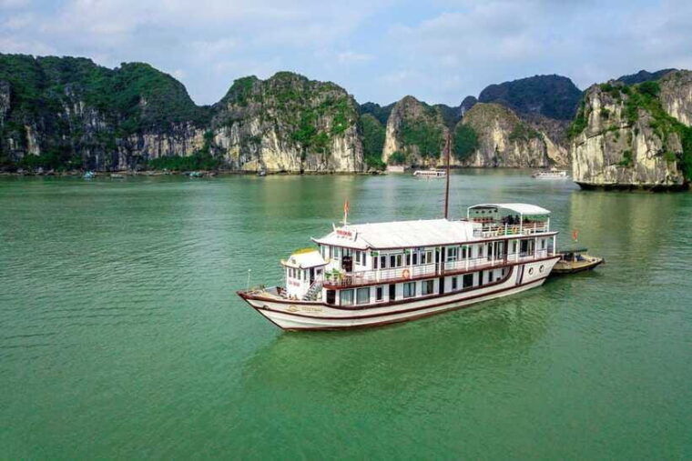 from-hanoi-immersive-halong-bay-cruise-2-days-1-night