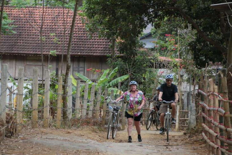 from-hanoi-mai-chau-pu-luong-ninh-binh-3-day-tour