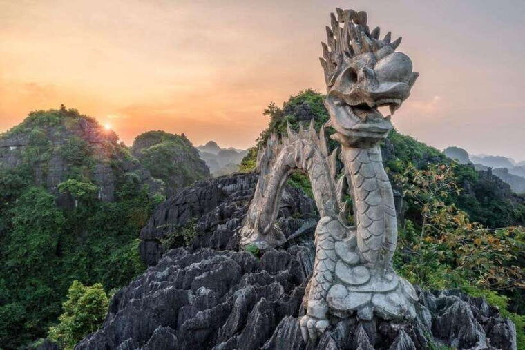 from-hanoi-ninh-binh-hoa-lu-tam-coc-mua-cave-day-tour