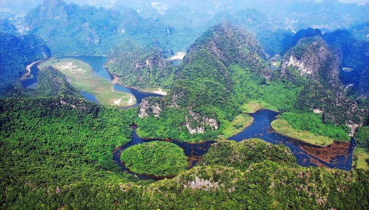 from-hanoihoa-lu-trang-an-mua-cave1-day-trip-by-limousine
