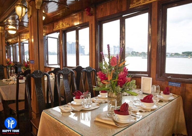 from-hcm-dinner-on-cruise-along-saigon-river
