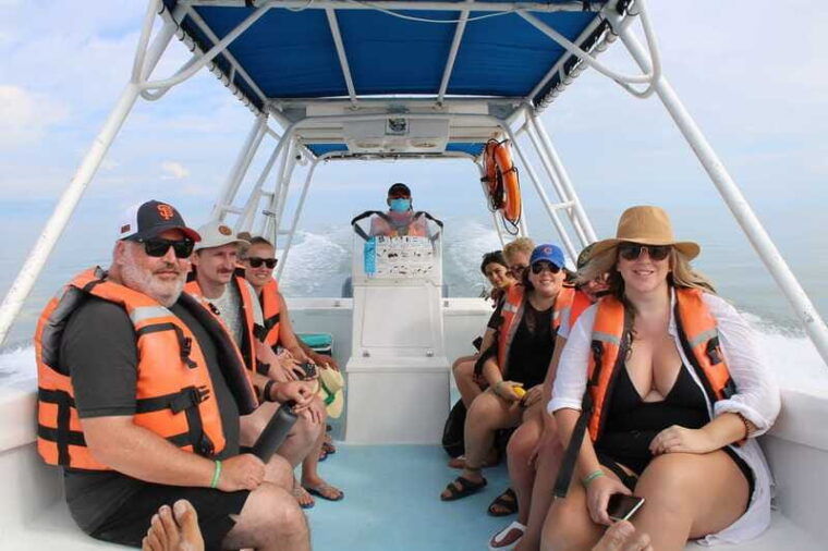 from-holbox-speedboat-cruise-with-lagoon-swim