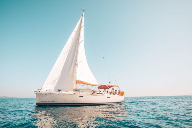 from-hvar-pakleni-islands-red-rocks-comfort-sailboat-tour