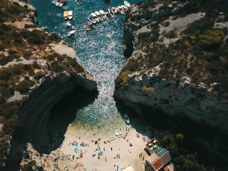 from-hvar-vis-island-and-blue-cave-speedboat-tour