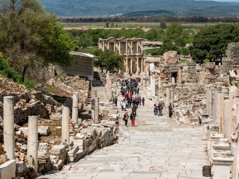 from-izmir-ephesus-and-virgin-mary-house-guided-day-trip