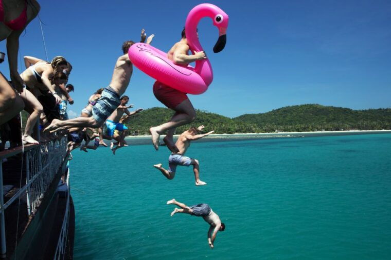 from-koh-samui-half-day-private-yacht-charter