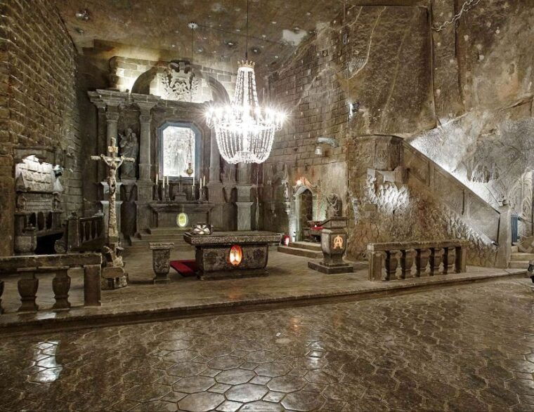 from-krakow-guided-wieliczka-salt-mine-and-chapel-tour