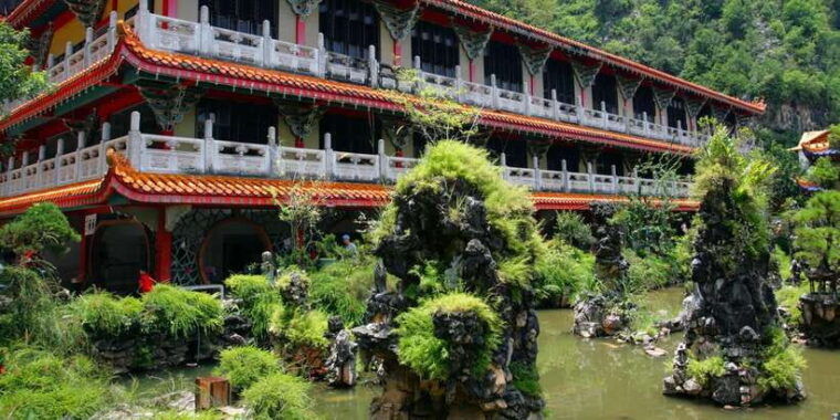 from-kuala-lumpur-full-day-tour-to-ipoh