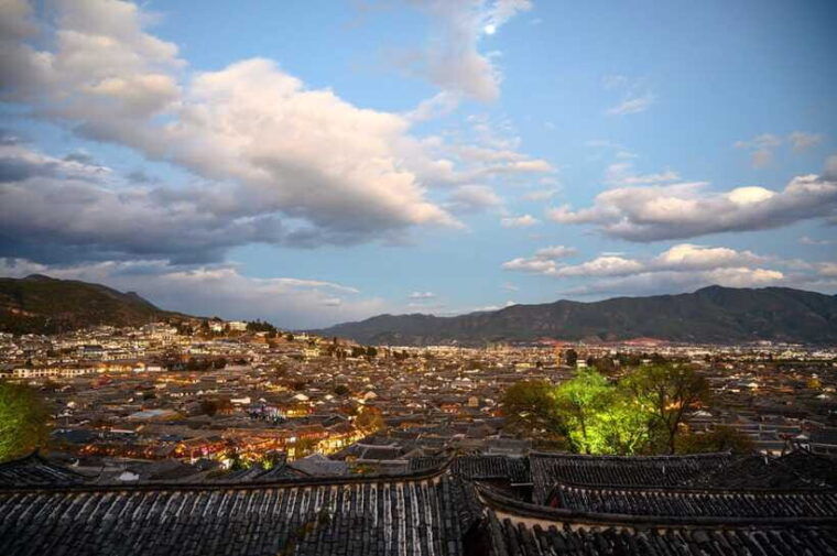 from-kunming-9-day-yunnan-highlights-tour-with-bullet-train