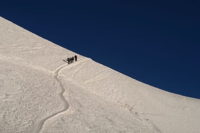 from-la-paz-huayna-potosi-2-day-climbing-trip