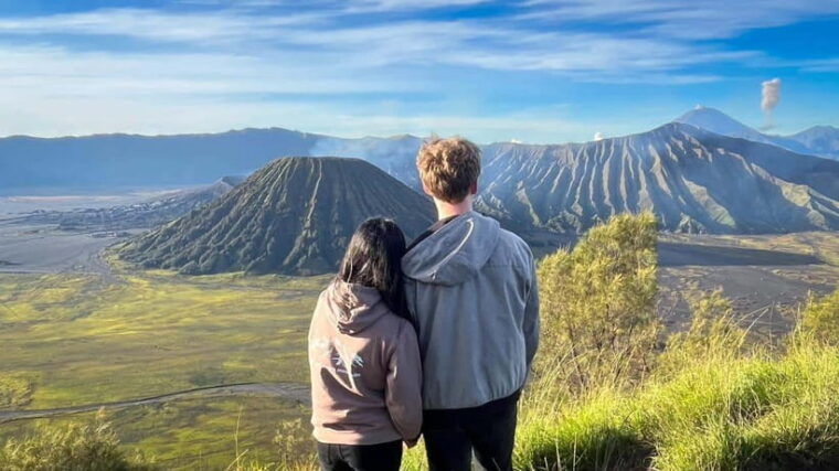 from-malang-2-days-bromo-and-tumpak-sewu-sharing-tour