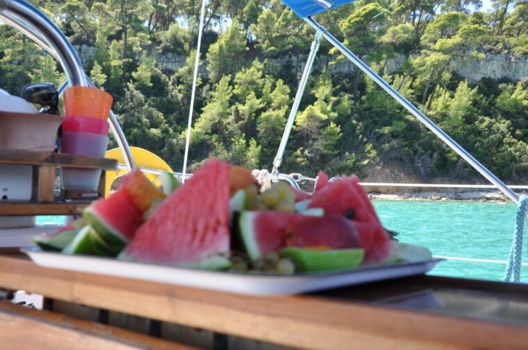 from-nea-fokea-chalkidiki-6-hour-cruise-by-sailing-boat
