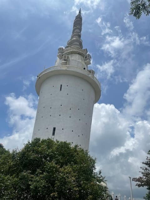 from-negombo-ambuluwawa-tower-tea-factorykandy-day-trip