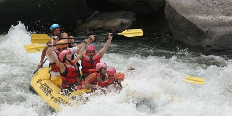 from-negombo-white-water-rafting-adventure